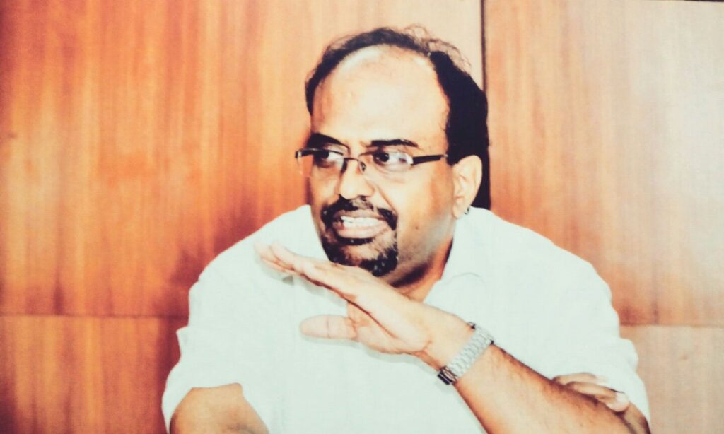 எக்ஸ் ஆக்ஸிஸ் 1990