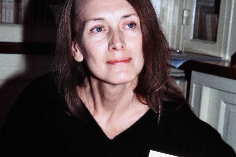 அன்னி எர்னோவின் இலக்கியப் புலம்தான் அவரது வாழ்க்கை